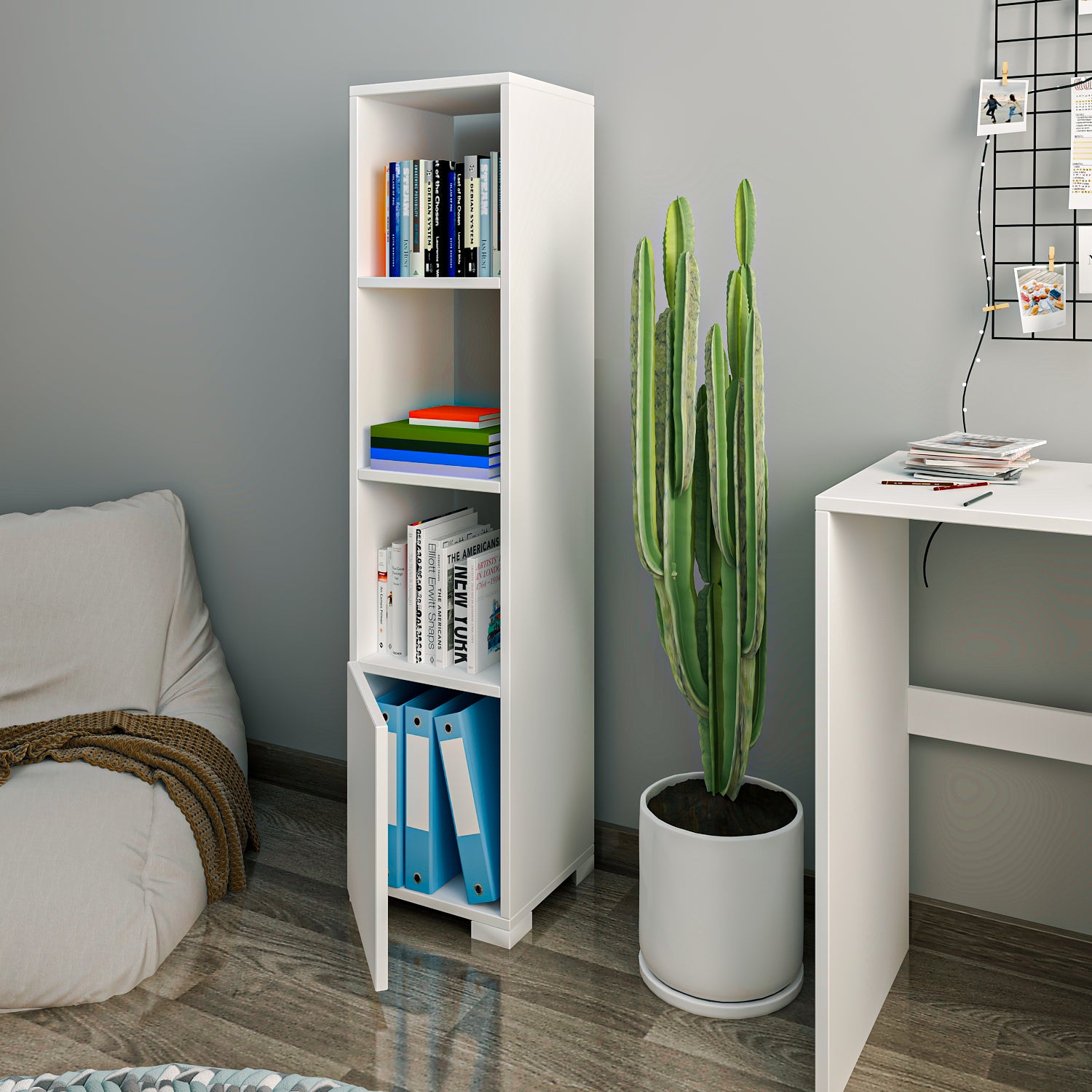 Kuzey Bücherregal